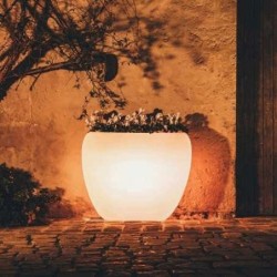 Vaso luminoso da giardino in resina bianco per esterno. Vasi luminosi da interno illuminati di luce bianca